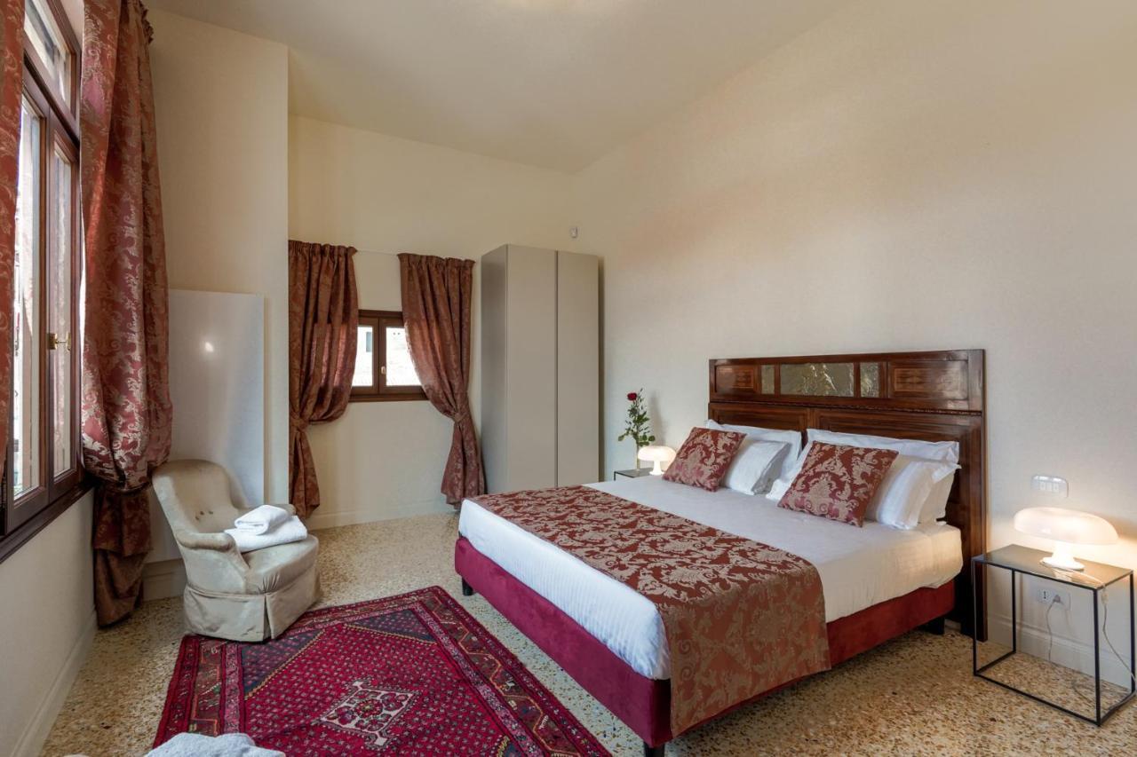 Ca' Longo Palace Damasco Venedig Eksteriør billede
