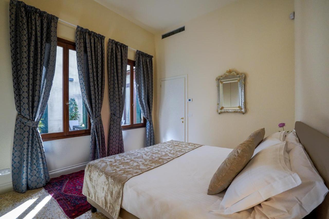 Ca' Longo Palace Damasco Venedig Eksteriør billede