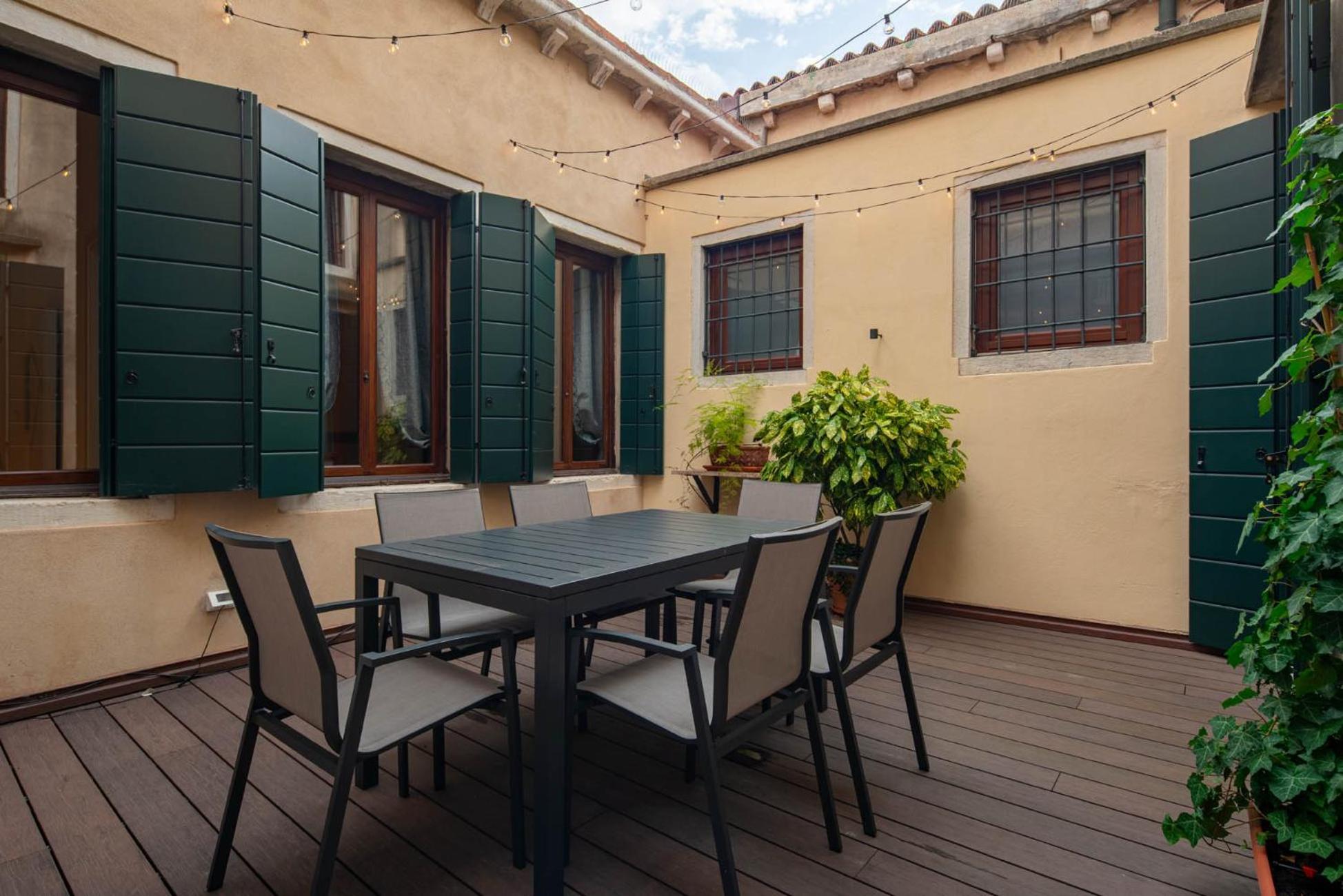 Ca' Longo Palace Damasco Venedig Eksteriør billede